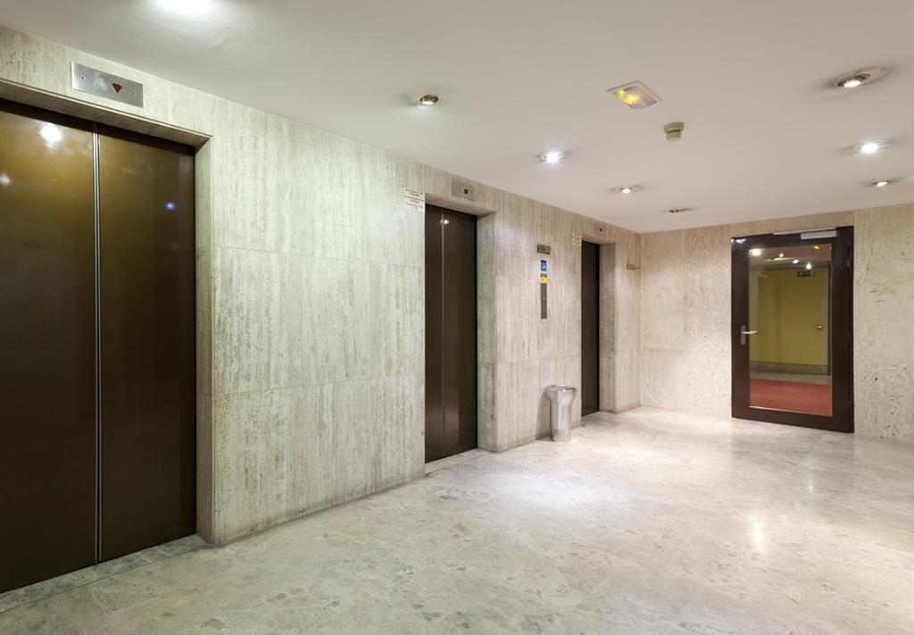 Apartamentos Centro Colon Madrid Bagian luar foto
