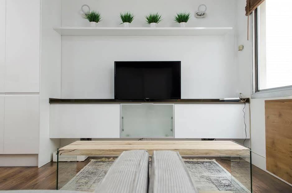 Apartamentos Centro Colon Madrid Bagian luar foto