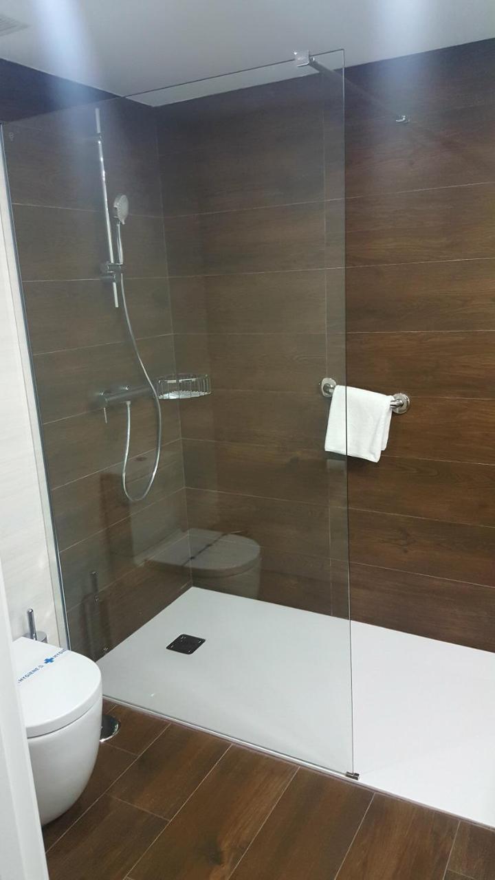 Apartamentos Centro Colon Madrid Bagian luar foto